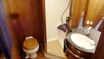 SY MUSTIQUE -  Bathroom sistership